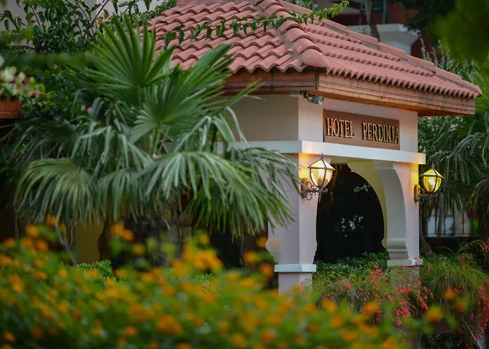 Perdikia Hotel