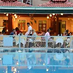 Hotel Perdikia 3*