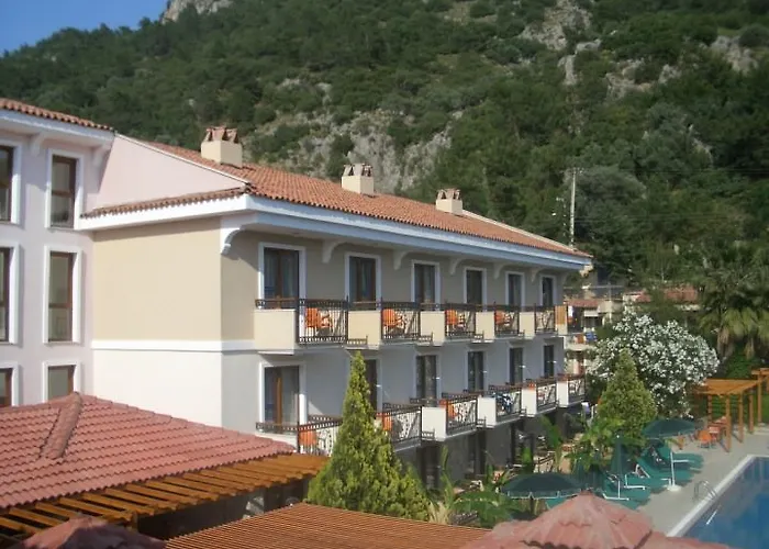 Otel Perdikia