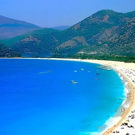 Ξενοδοχείο Perdikia 3*