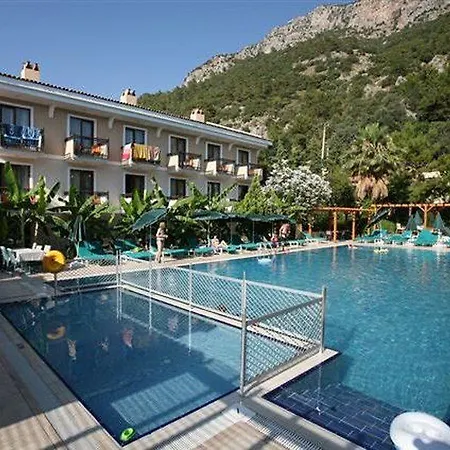 Hotel Perdikia