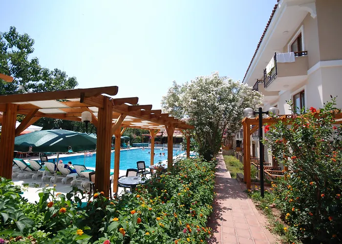 Hotel Perdikia 3*