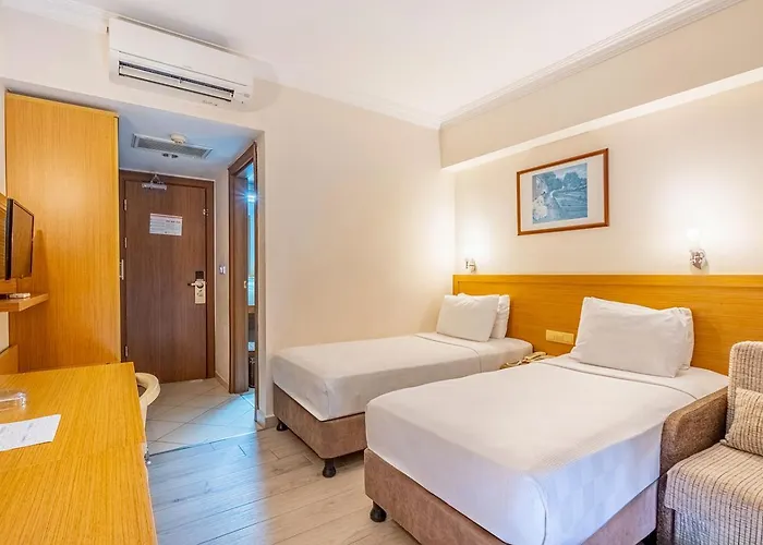 Hotel Perdikia