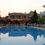 Perdikia 3* Ολουντενίζ