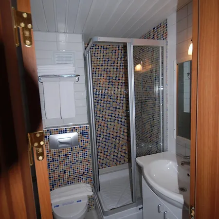 Hotel Perdikia 3*