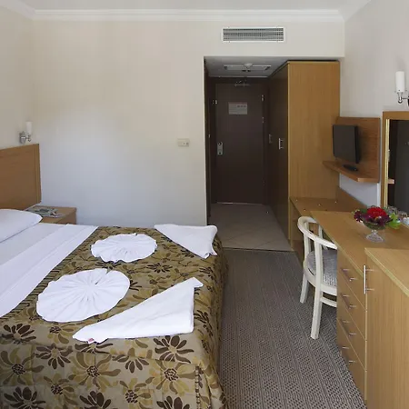 Perdikia Hotel