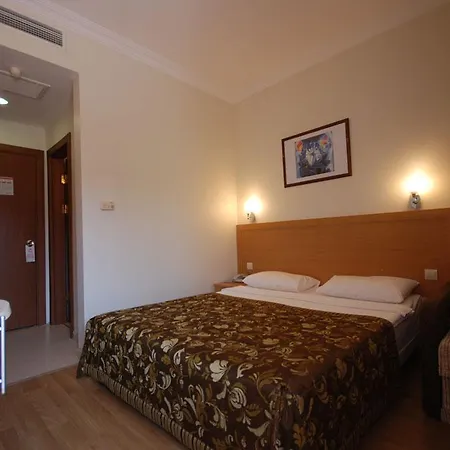 Perdikia Ξενοδοχείο Ολουντενίζ