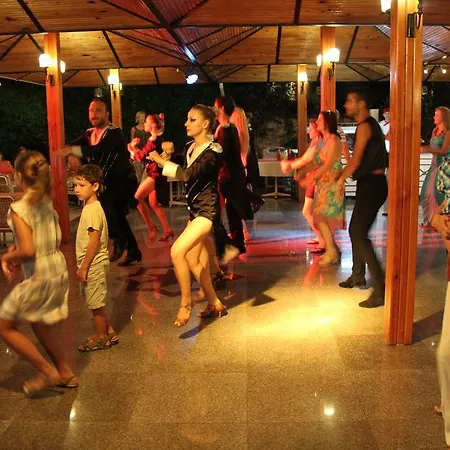 Perdikia Hotel