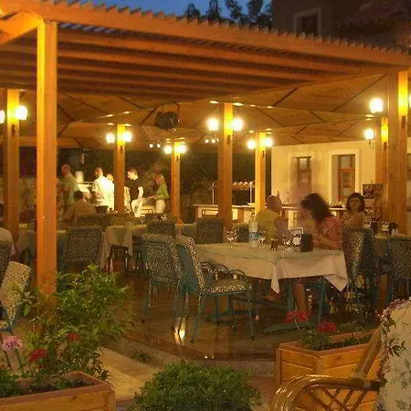 Hotel Perdikia 3*