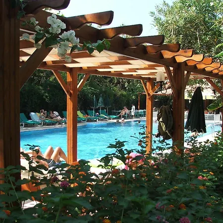 Hotel Perdikia